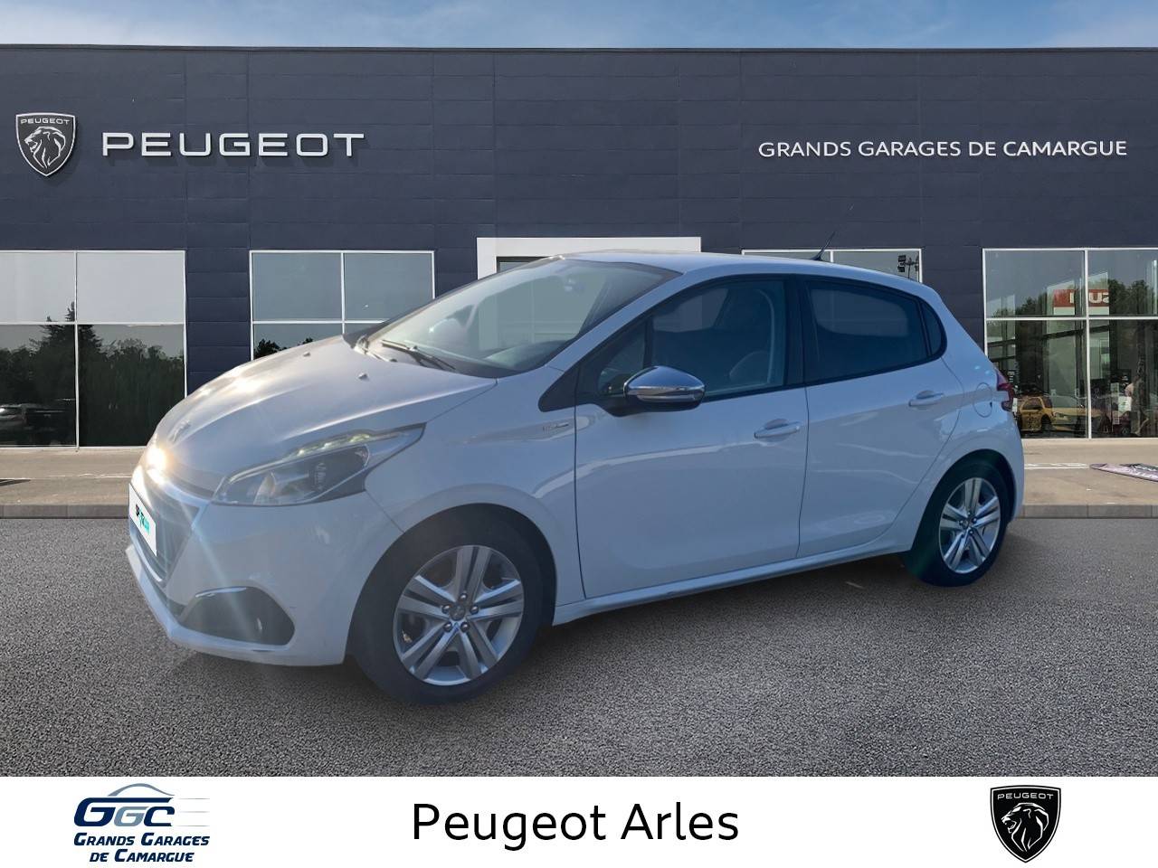 PEUGEOT 208 | 208 1.2 PureTech 82ch BVM5 occasion - Peugeot Arles