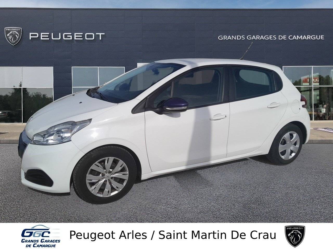 PEUGEOT 208 | 208 1.2 PureTech 68ch BVM5 occasion - Peugeot Arles