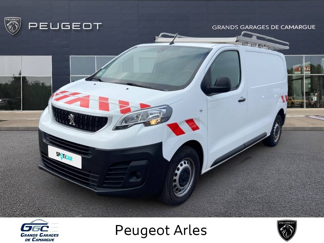 PEUGEOT EXPERT (31) | EXPERT FGN TOLE STANDARD 2.0  BLUEHDI 120 S&S BVM6 occasion - Peugeot Arles